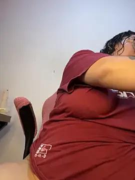 CinnamonCookiez on StripChat 