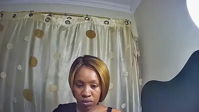 CocoSexyBabe on StripChat 