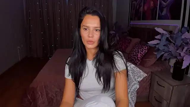 DanaSincere on StripChat 