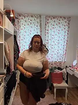 Engel_mia on StripChat 