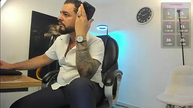 Ethan_Castellano — Lovense control  for 5 min