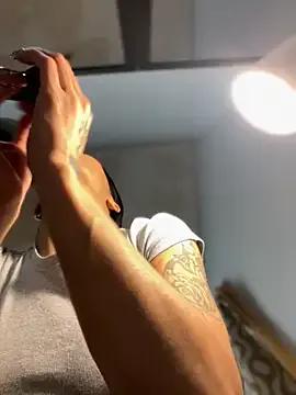 FerrariFrench on StripChat 