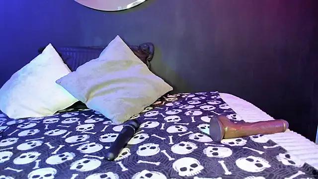 gasaiusagi_golden on StripChat 