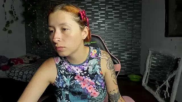 Ginger_Sweetty on StripChat 