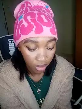 Hannah_107 on StripChat 