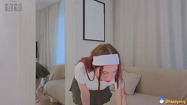 HappyVivy on StripChat 