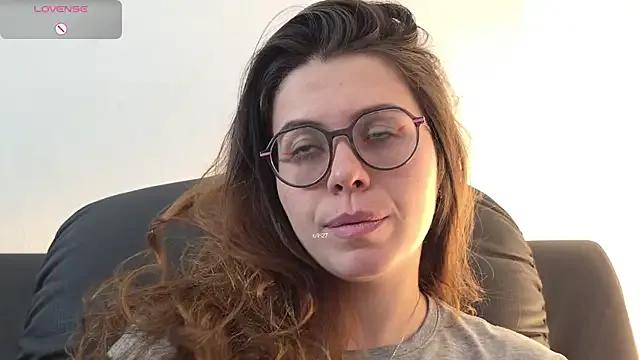 irinasweet27 on StripChat 