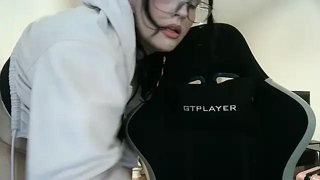 JUJUICY- on StripChat 