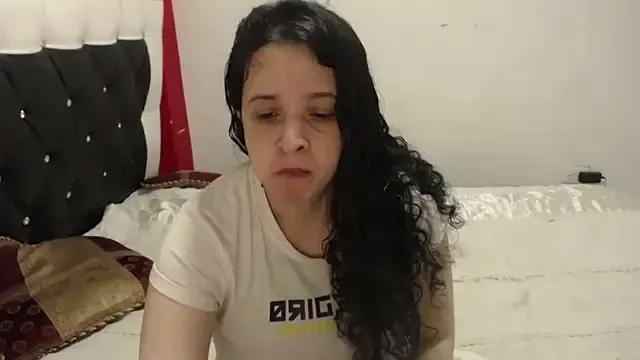 Katty_Bones on StripChat 