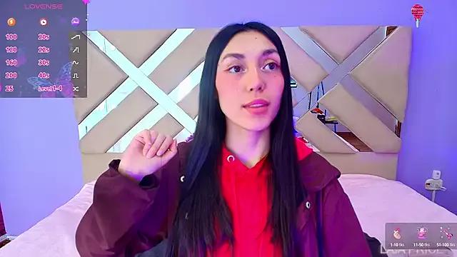 Laia_Price on StripChat 