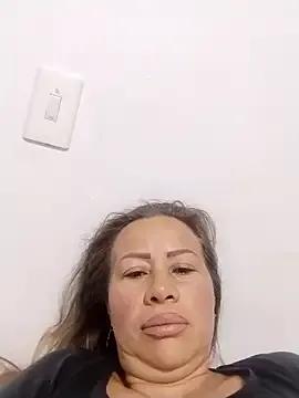 LaraCaliente on StripChat 