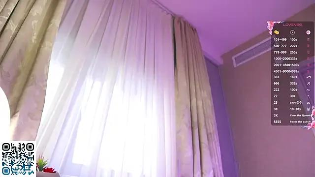 LiliBanger on StripChat 