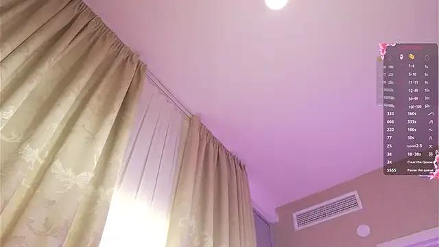 LiliBanger on StripChat 