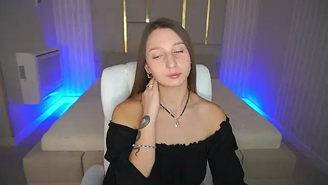 LioraFox — Freechat on StripChat