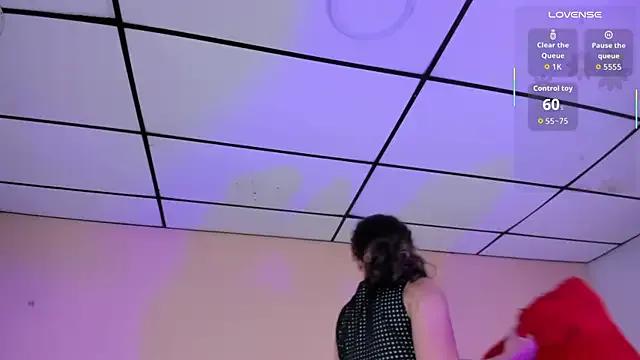 mariie_tayy — SHOW ASS + SPANKS