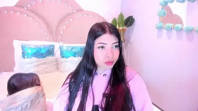 Miia_Thompsonn on StripChat 