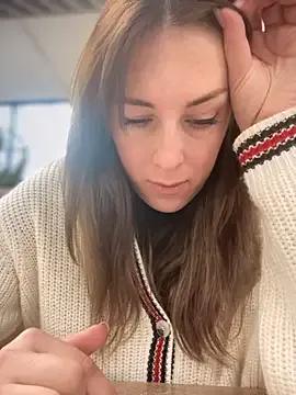 MommmyYummy on StripChat 