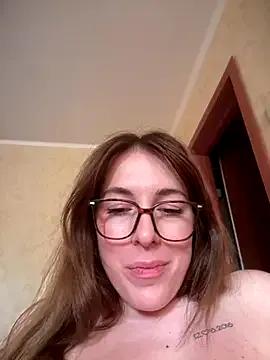 MommmyYummy on StripChat 
