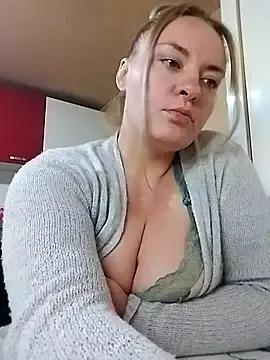 Mommygetnaughty on StripChat 