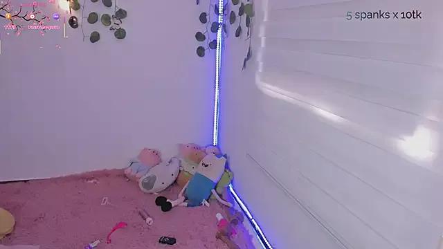 moonliiiight1 on StripChat 