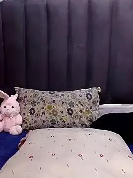 MrsMxx25 on StripChat 