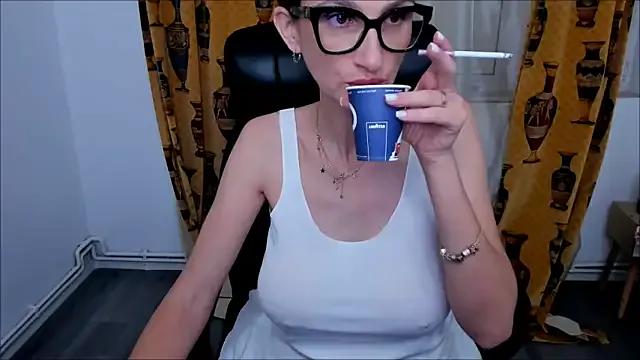 NaughtyWifey1 — get me naked