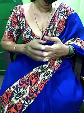 niiveditha on StripChat 