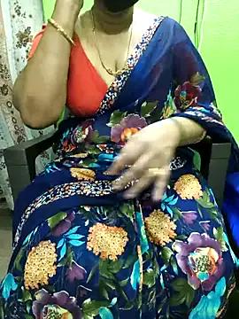 niiveditha on StripChat 