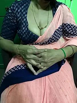 niiveditha on StripChat 