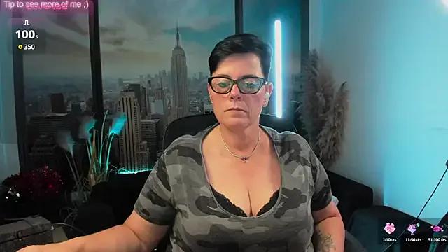 ninarandmann — Freechat on StripChat