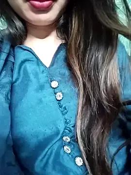 Noor_Darliing on StripChat 