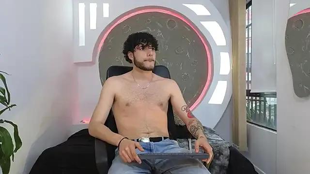 Rafael_Mendezz on StripChat 