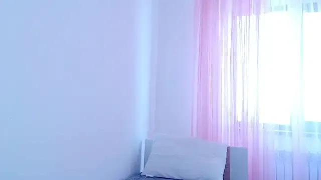 Sarah_HS on StripChat 