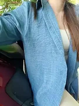 Tina_Ty — Nude squirt and public