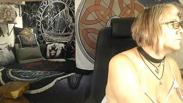 TittenMichelle on StripChat 