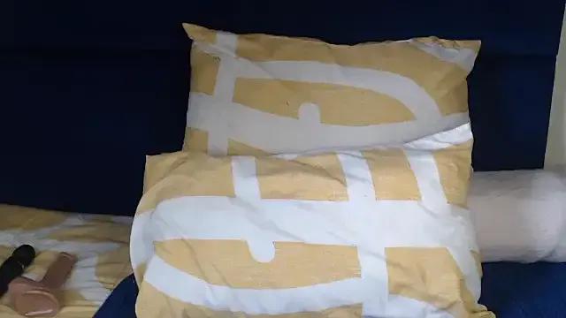 Tyllorsavage — Freechat on StripChat