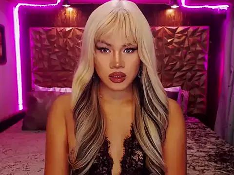 YllanaAltheaXxX on StripChat 